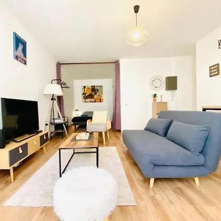 Cosy - Hyper Centre - 4 P - Wifi Apartment *